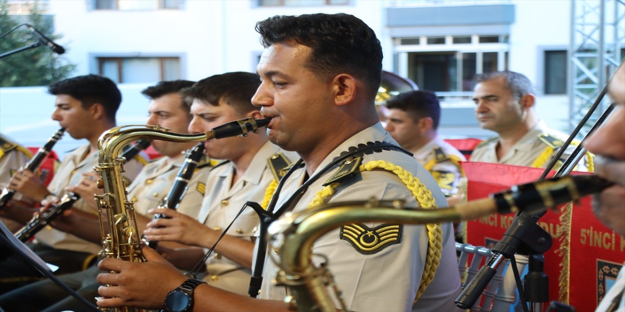 Kırklareli 5. Kolordu Bando Komutanlığı, 30 Ağustos Zafer Bayramı kapsamında konser verdi