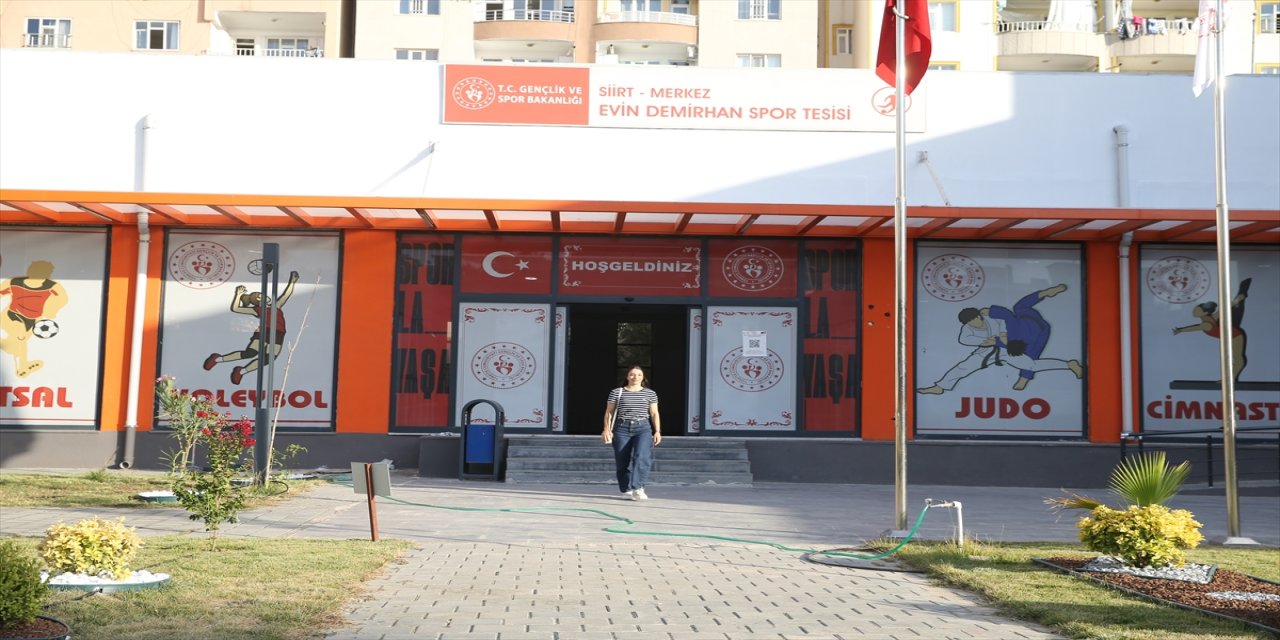 Dünya ve Avrupa şampiyonu güreşçi Evin Demirhan Yavuz, olimpiyat altın madalyasıyla kariyerini noktalama hedefinde