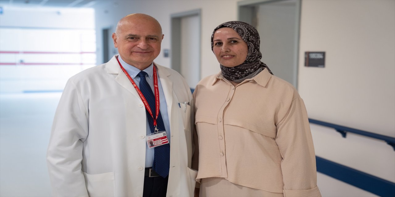 İstanbul’da araç çarpması sonucu ağır yaralanan 4 çocuk annesi Oya Yalın, riskli ameliyatla hayata tutundu