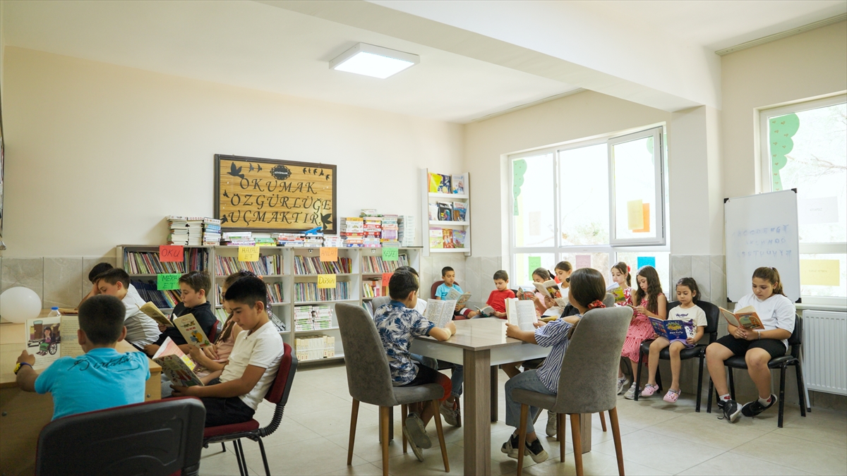 İGA'dan Büyük Taarruz'un rotasında yer alan köy okullarına destek