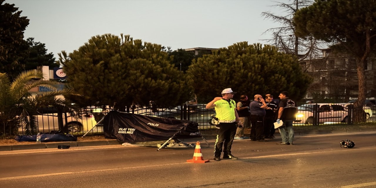 Samsun Atakum’da motosiklet yayaya çarptı: 68 yaşındaki kadın hayatını kaybetti, sürücü yaralandı