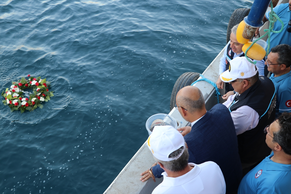 İzmirli balıkçılar gece yarısı "vira bismillah" diyecek