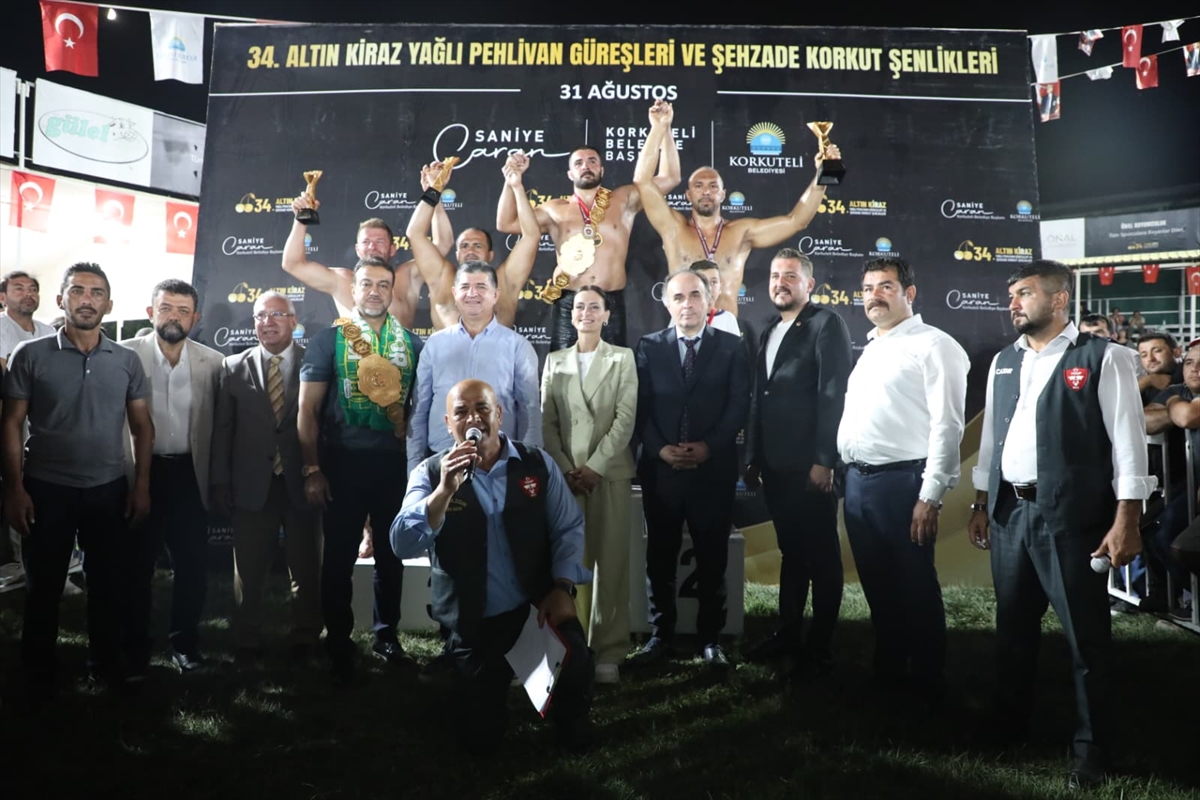 Korkuteli Altın Kiraz Yağlı Pehlivan Güreşleri'nin başpehlivanı Ali İhsan Batmaz oldu