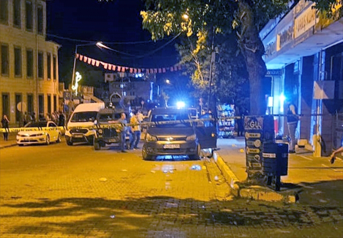 Muş'ta iş yerine düzenlenen silahlı saldırıda 2 kişi öldü