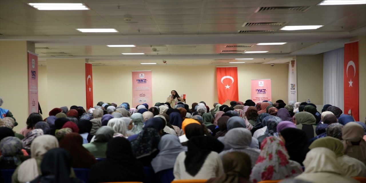 TDV’nin burslu öğrencilere yönelik düzenlediği yaz kampları tamamlandı