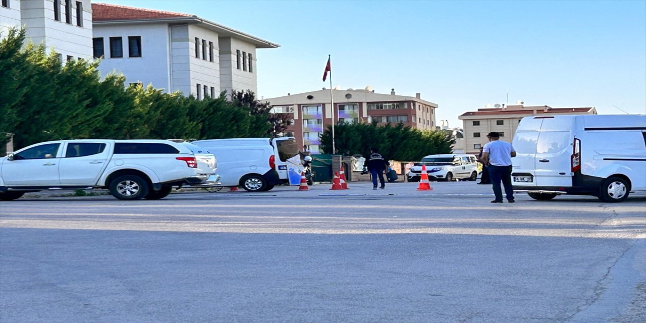 Ankara Çankaya’da aracında silahlı saldırıya uğrayan kişi yaşamını yitirdi