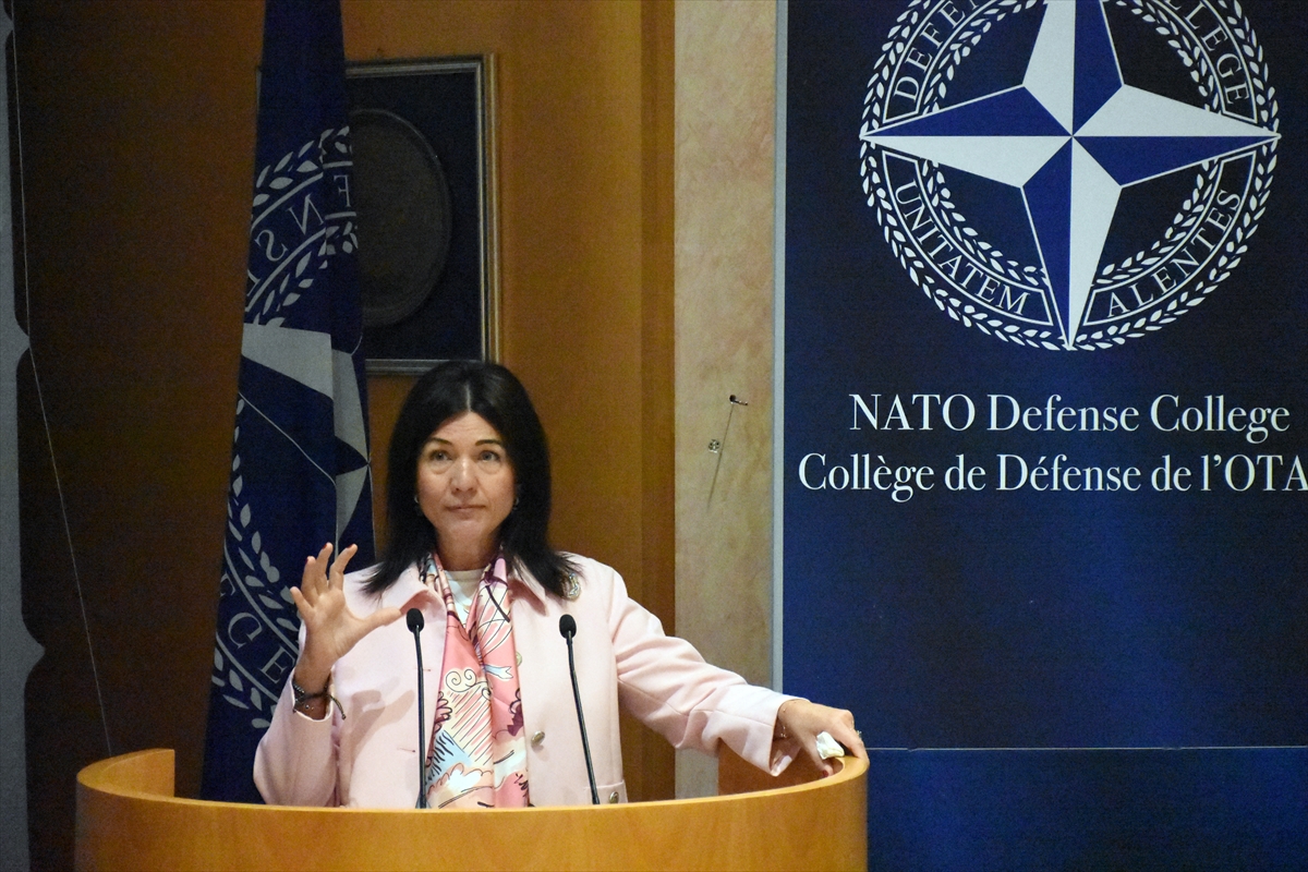 Türkiye olarak Avrupa'nın kenarlarında değiliz, kalbindeyiz