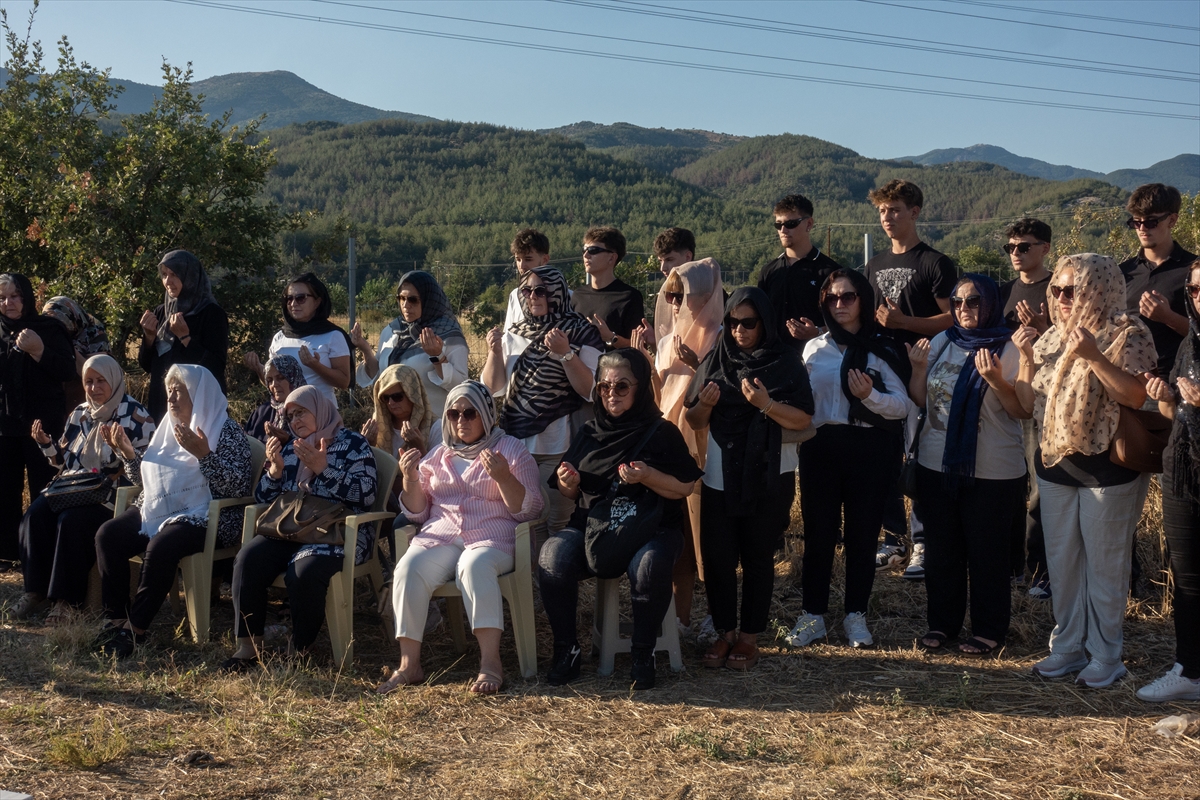 Batı Trakya Türklerinin hak mücadelesinin önde gelen isimlerinden Rodoplu kabri başında anıldı