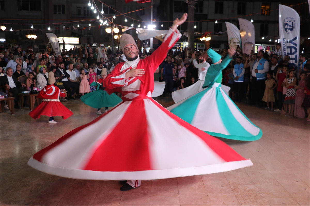 Hatay'da 94 engelli vatandaş umreye uğurlandı