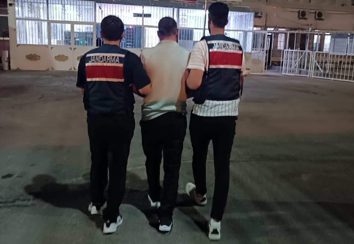 Kırmızı bültenle aranan DEAŞ üyesi Gaziantep'te yakalandı