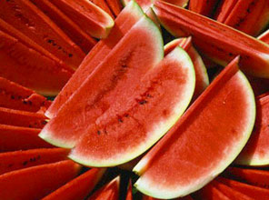 Karpuz yiyen kavun ve üzüm yemesin