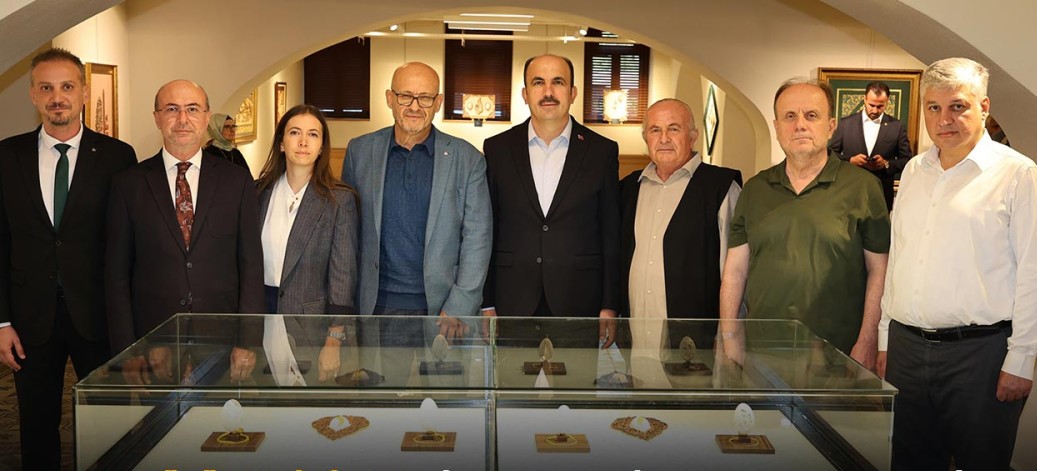 “NARİNDEN NAZENİNE; SANATIN ZARAFETİ” SERGİSİ SANATSEVERLERİ BEKLİYOR