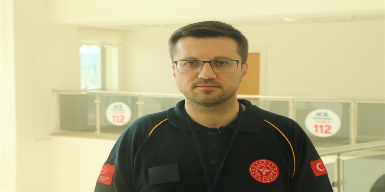 Çankırı’da 112 doktoru, nöbetteyken dedesinin vefat ettiğini sağlık ekibinden gelen çağrıyla öğrendi