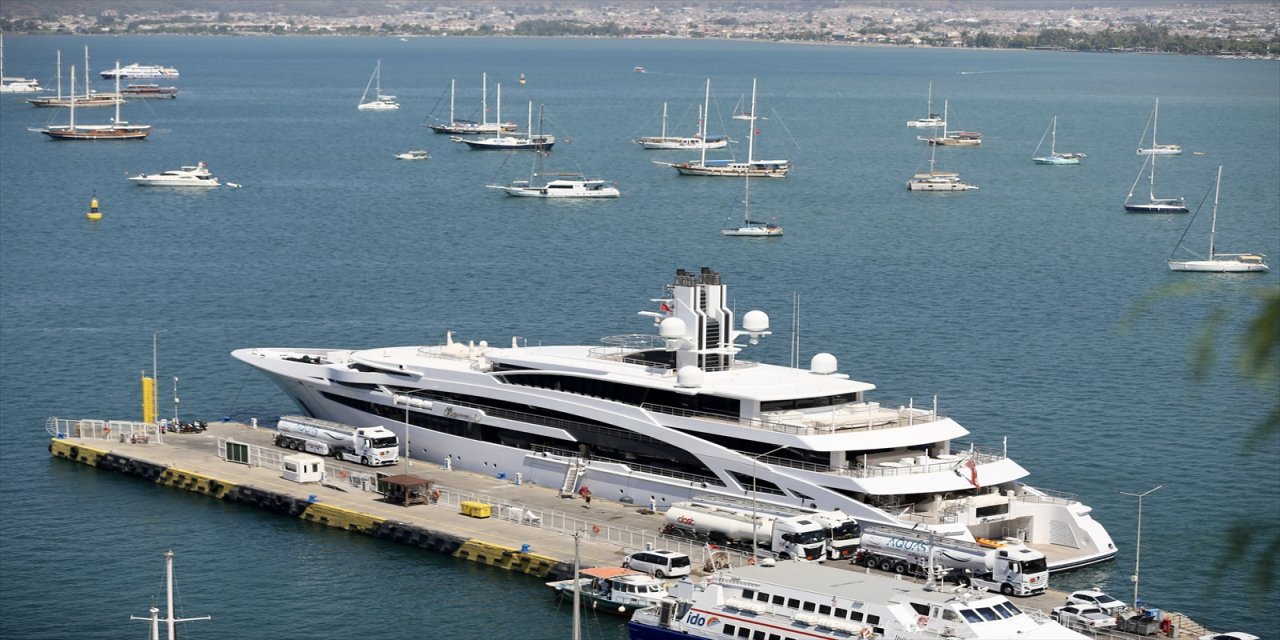 Fethiye’de Mega Yata Akaryakıt İkmali