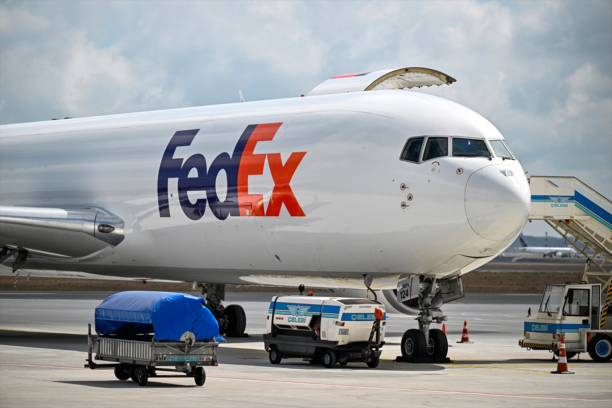 FedEx, İstanbul Havalimanı'ndaki yeni küresel hava aktarma tesisini hizmete açtı