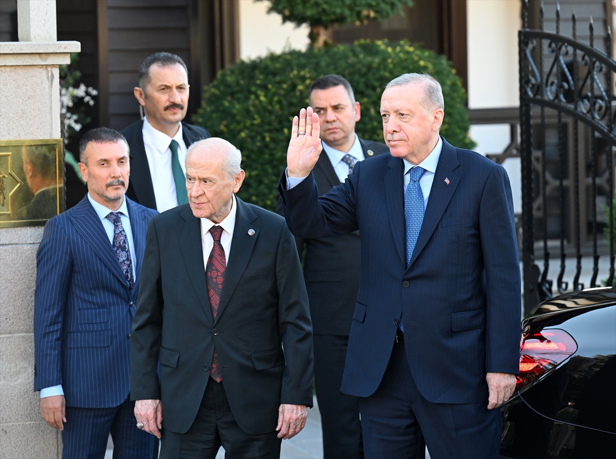 Cumhurbaşkanı Erdoğan MHP Genel Başkanı Bahçeli ile görüştü