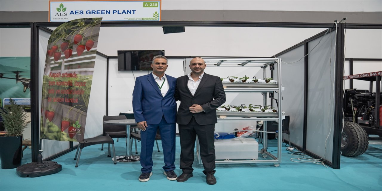 Mühendis kardeşler topraksız tarımda verimi artıran ve uzaktan kontrol edilebilen otomasyon sistemi geliştirdi