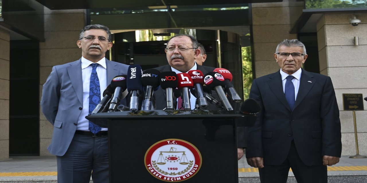 YSK, CHP’nin istanbul’daki kongrelerine konulan durdurma kararlarını kaldırdı