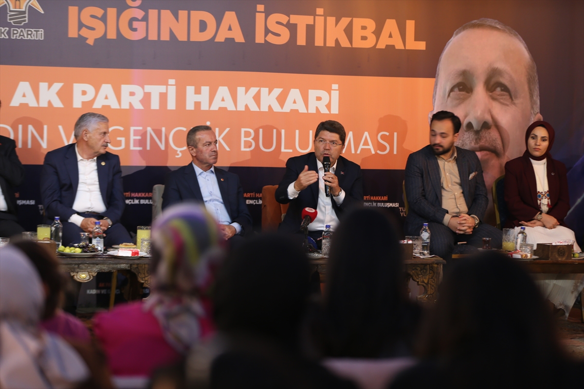 Buralarda şantiyeler basıldı, öğretmenler, sağlık memurları şehit edildi
