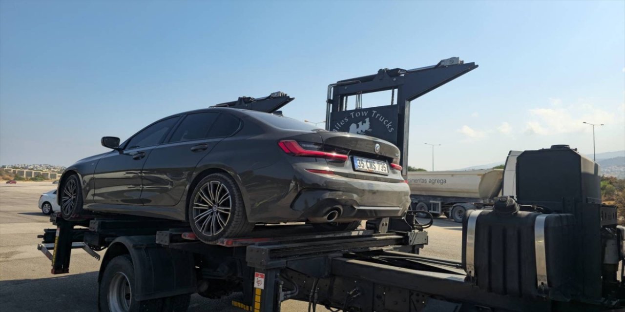 İzmir-Çeşme Otoyolu’nda drift yapan sürücüye 48 bin 559 lira ceza, ehliyete 60 gün el konuldu