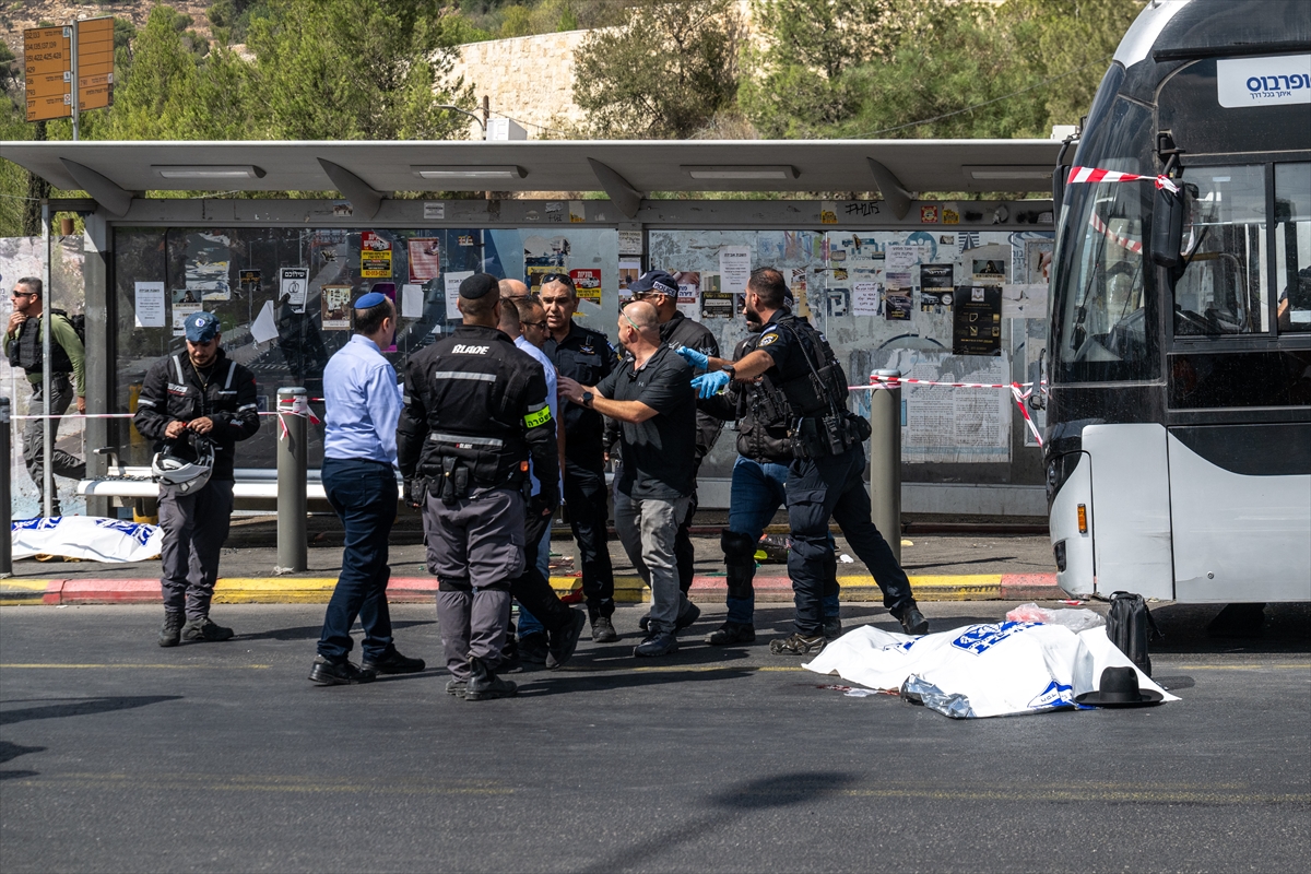 İşgal altındaki Doğu Kudüs'te düzenlenen saldırıda 4 kişi öldü