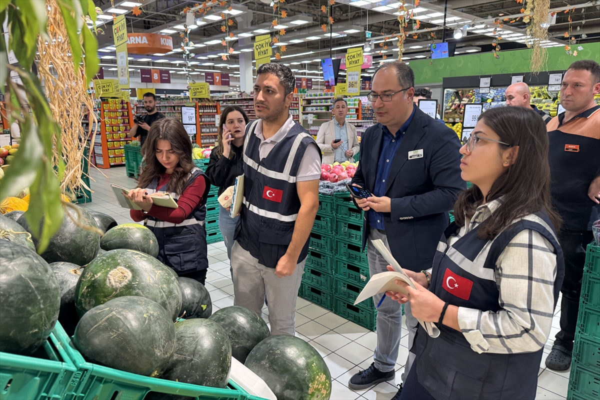 Konya'da marketlerde fiyat ve etiket denetimi yapıldı