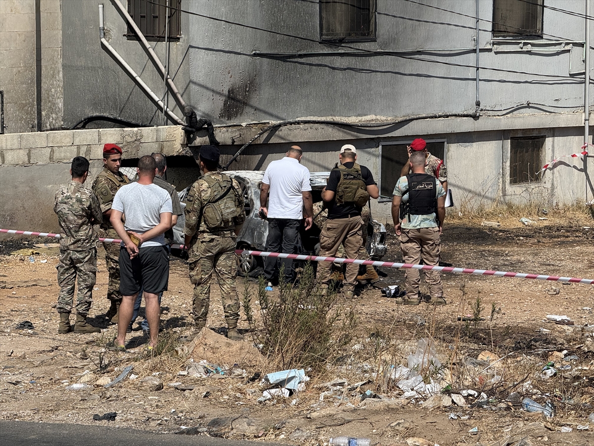 İsrail'den Lübnan'da bir araca İHA saldırısı