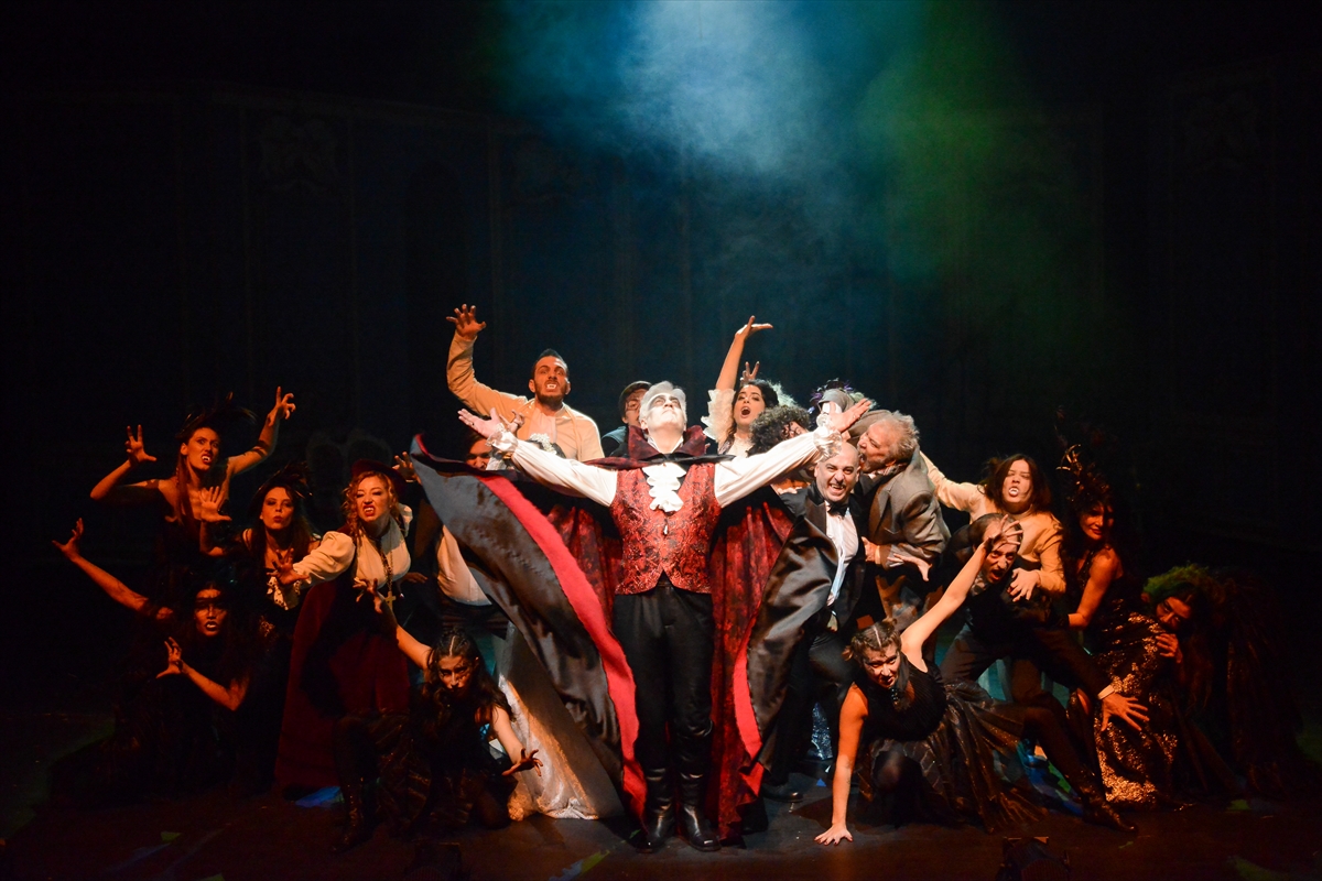 Devlet Tiyatroları "Girne Fest 25"te üç yapımla sahne alacak