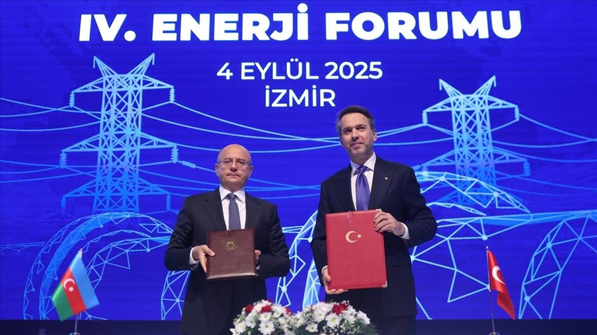 Türkiye-Azerbaycan enerji ortaklığı: Hidrokarbondan yenilebilir enerji işbirliğine