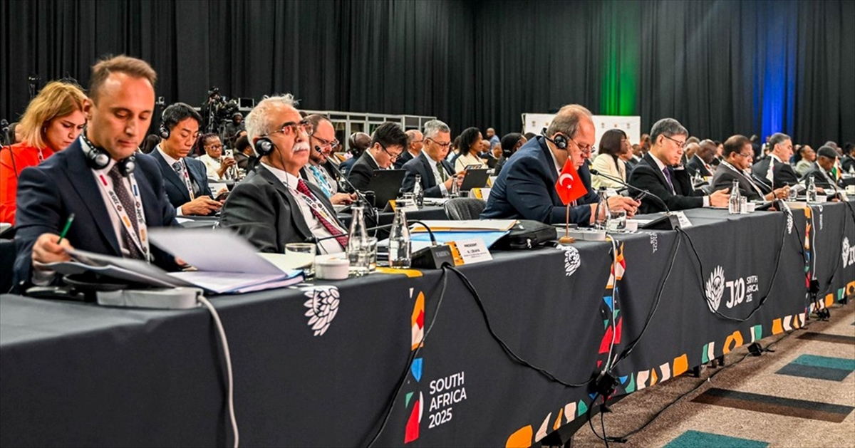 AYM Başkanı Özkaya Güney Afrika'daki J20 Zirvesi'ne katıldı