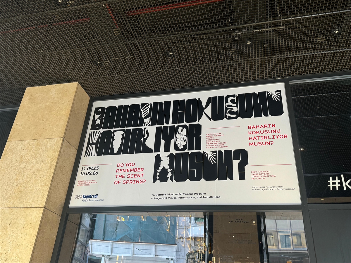 Yapı Kredi Kültür Sanat yeni sezona "Baharın Kokusunu Hatırlıyor musun?" programıyla başladı