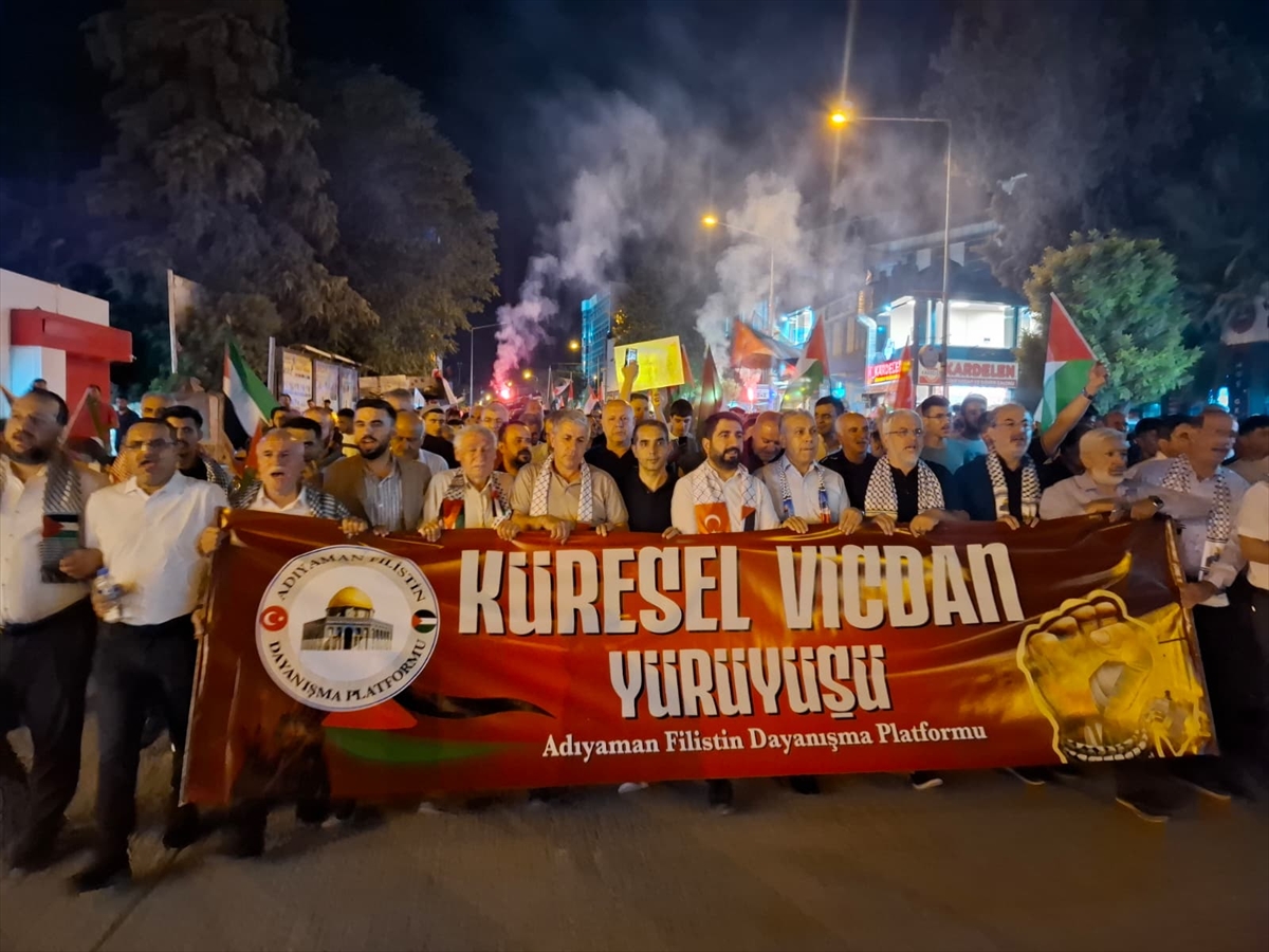 Adıyaman'da Filistin ve Küresel Sumud Filosu'na destek yürüyüşü yapıldı