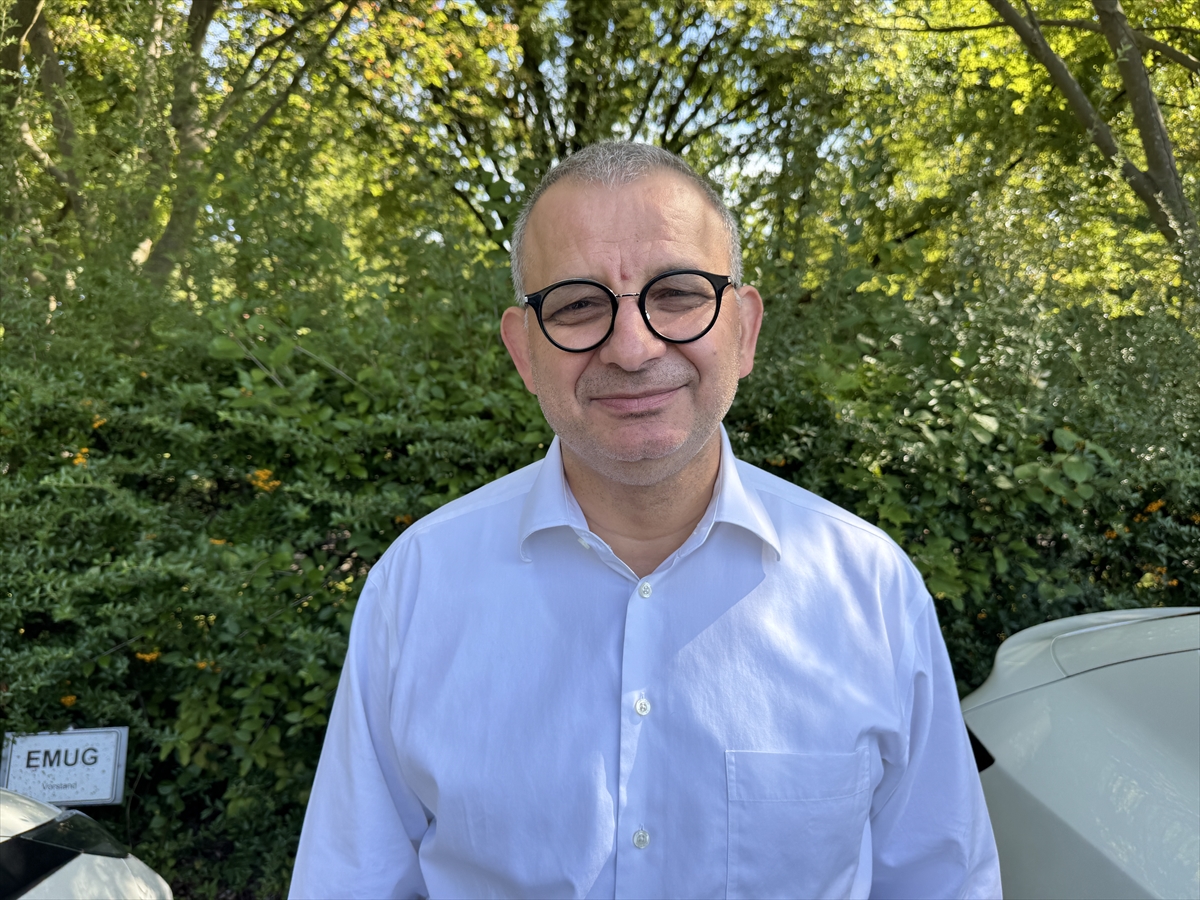 Almanya'nın KRV eyaletinde 14 Eylül'deki yerel seçimlere çok sayıda Türk aday katılacak