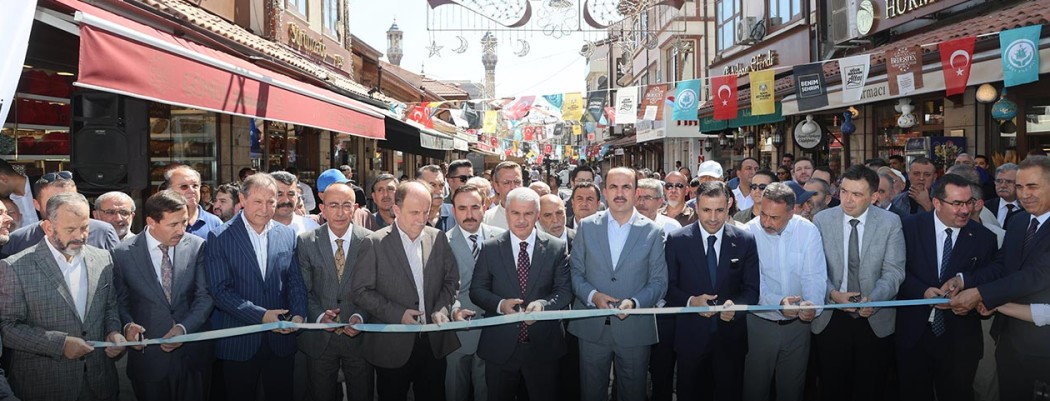 4. TARİHİ BEDESTEN ALIŞVERİŞ GÜNLERİ BAŞLADI