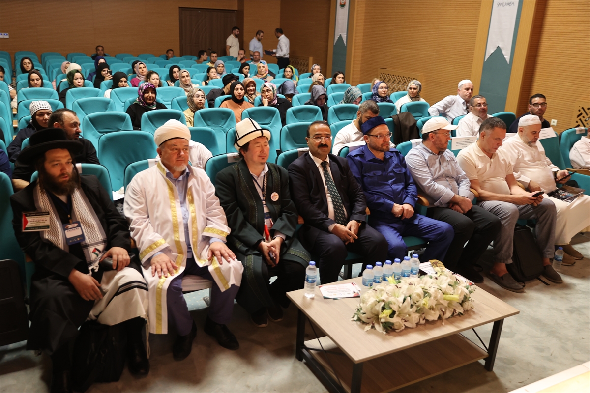 Avrupa Müslüman Forumu, İsrail'in Gazze soykırımına karşı Şanlıurfa'da toplantı düzenledi