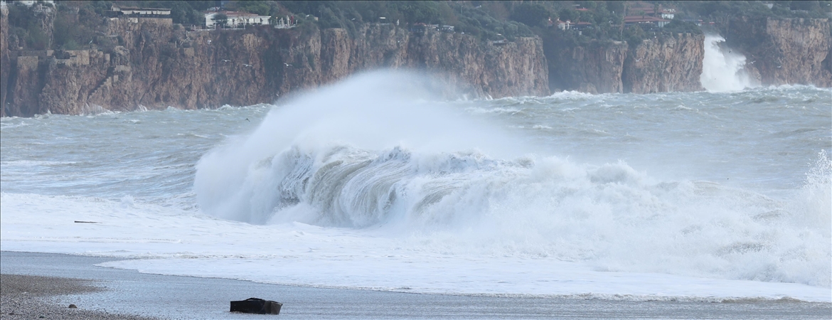 Rusya'daki Kamçatka Yarımadası'nda deprem sonrası tsunami uyarısı yapıldı