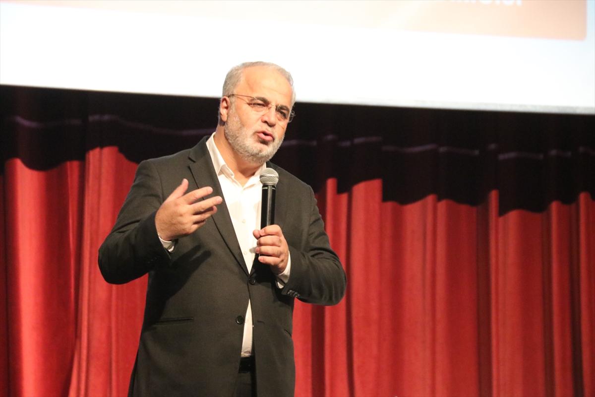 Malatya'da "Peygamberimiz ve Aile Ahlakı" konulu konferans düzenlendi