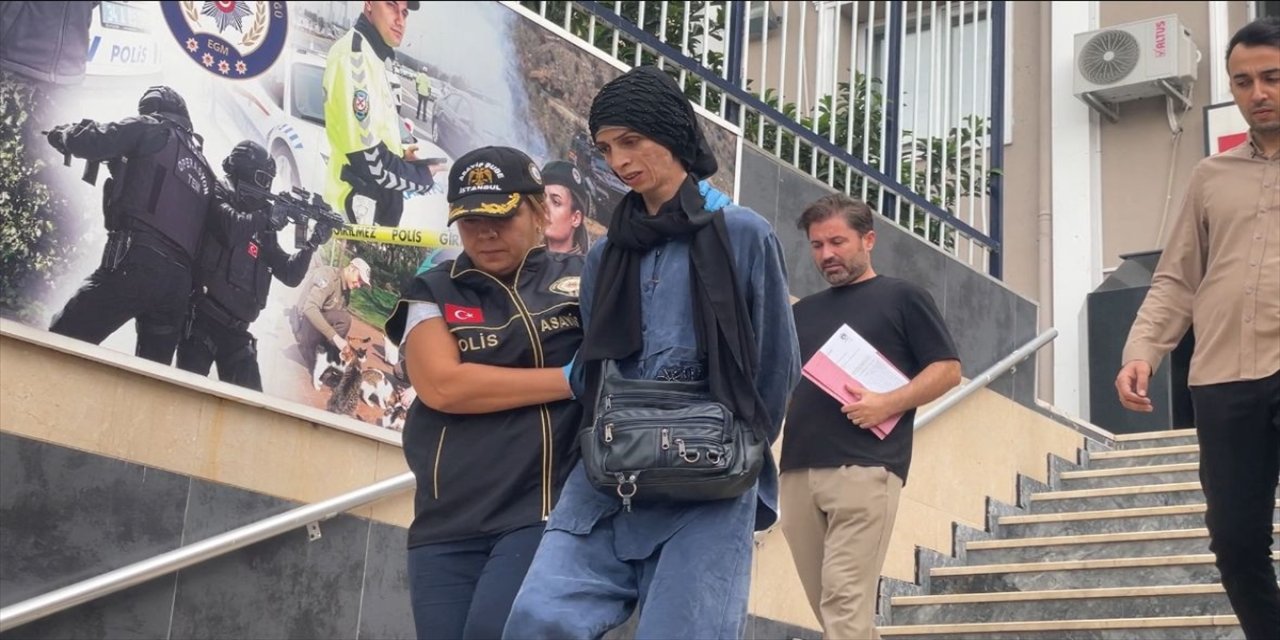 Fatih’te turistin cüzdanını yankesicilikle çalan zanlı yakalanıp tutuklandı