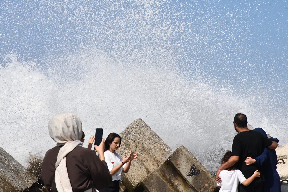 Düzce'de denize girişler yasaklandı