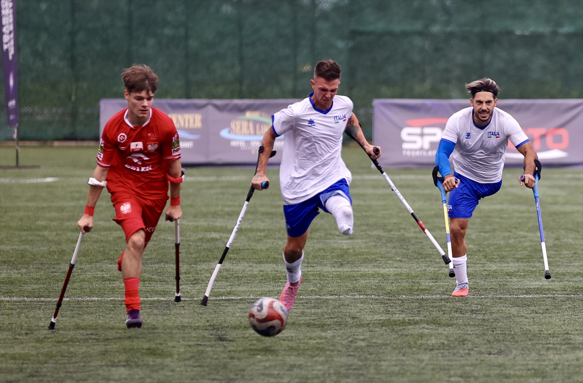 Polonya: 4 -  İtalya: 1