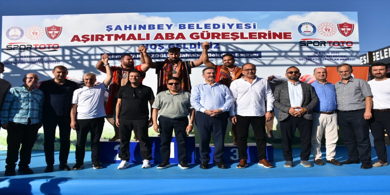 Gaziantep’te Aşırtmalı Aba Güreşi Türkiye Şampiyonası tamamlandı, Muharrem Alper Aslan başpehlivan oldu