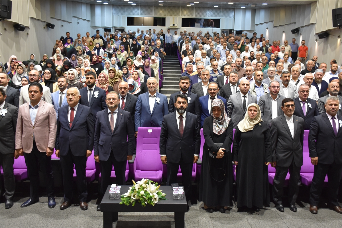 Trabzon'da "Peygamberimiz ve Aile Ahlakı" konulu konferans düzenlendi
