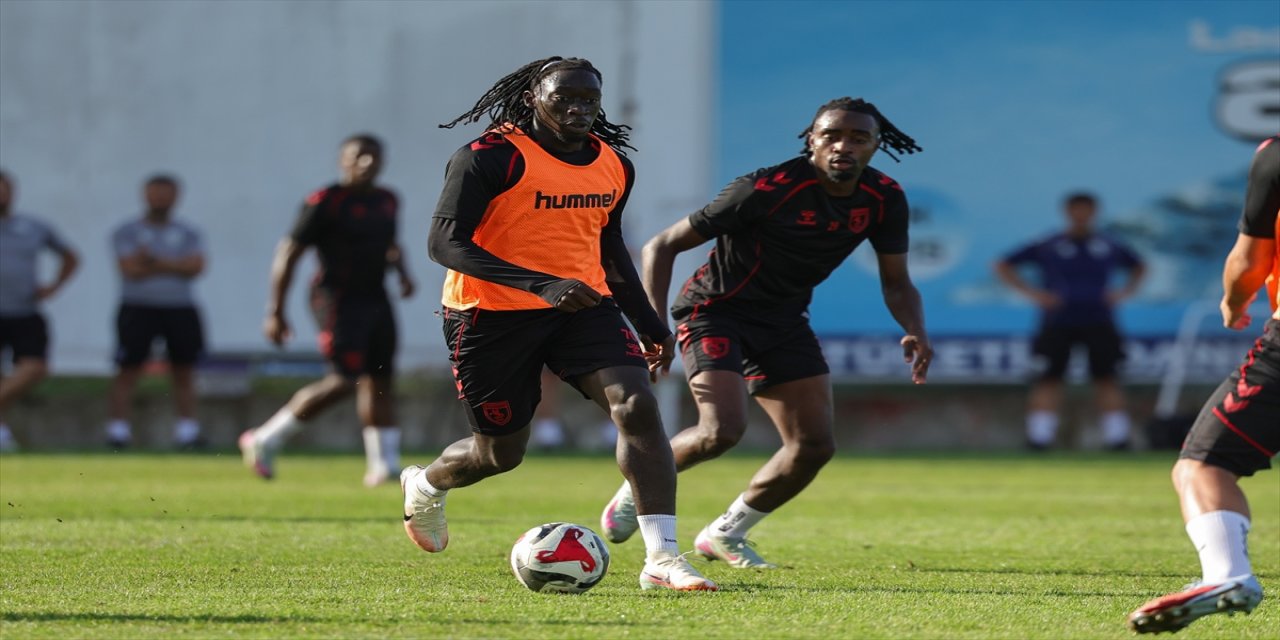 Samsunspor, Kasımpaşa ile oynayacağı erteleme maçının hazırlıklarını tamamladı