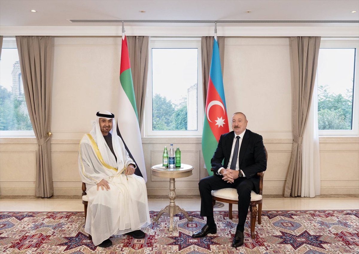 BAE Devlet Başkanı Muhammed bin Zayid Al Nahyan, Karabağ'da Cumhurbaşkanı Aliyev ile görüştü