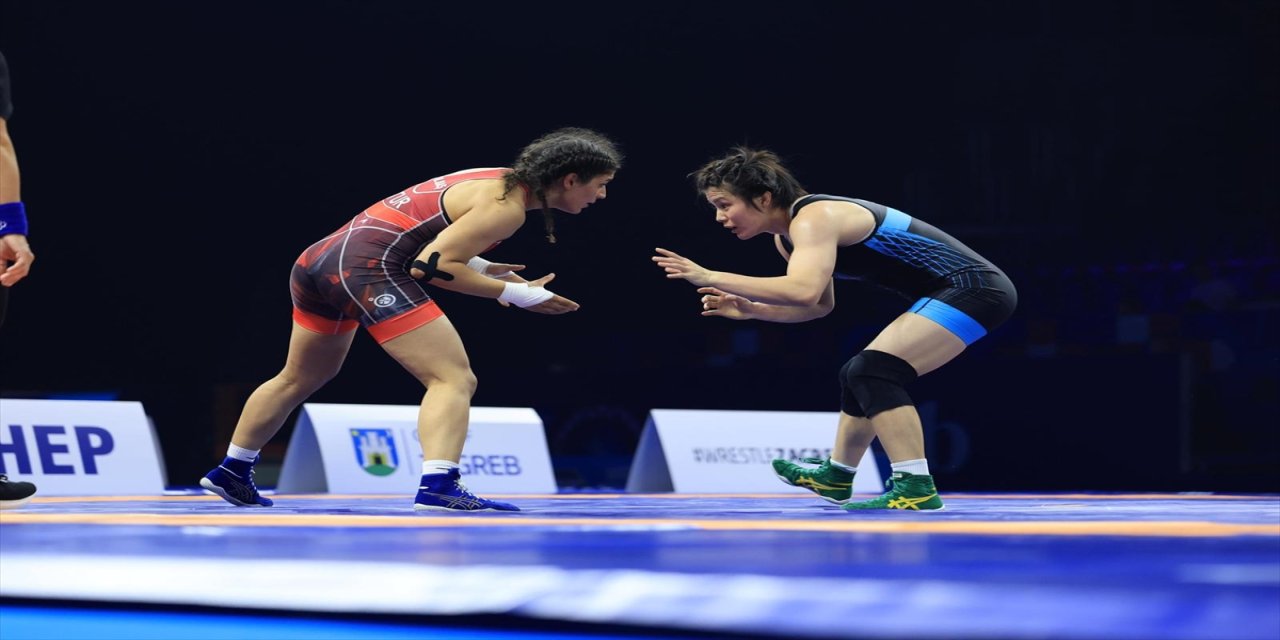 Nesrin Baş Dünya Güreş Şampiyonası’nda Finalde