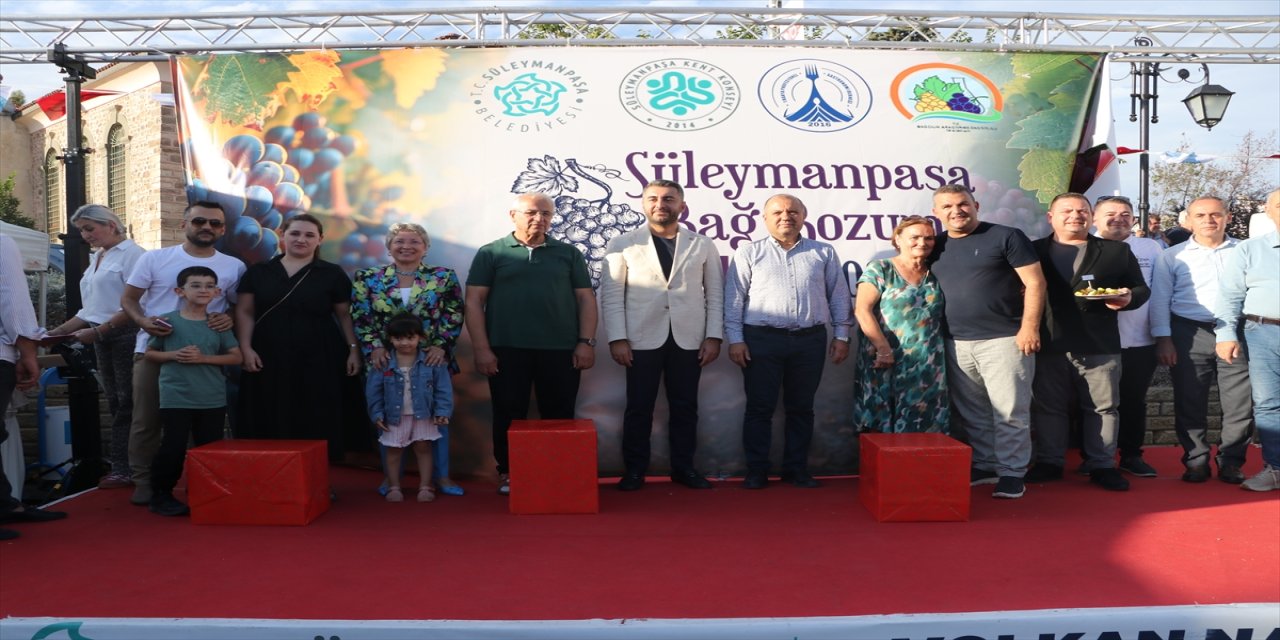 Tekirdağ’da Zeytinyağlı Sarma Yarışması: Özlem Demir Birinci Oldu