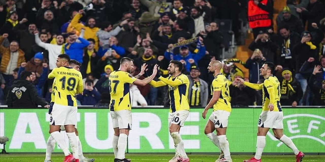 Fenerbahçe ilk 5 haftada 4 puan kaybetti