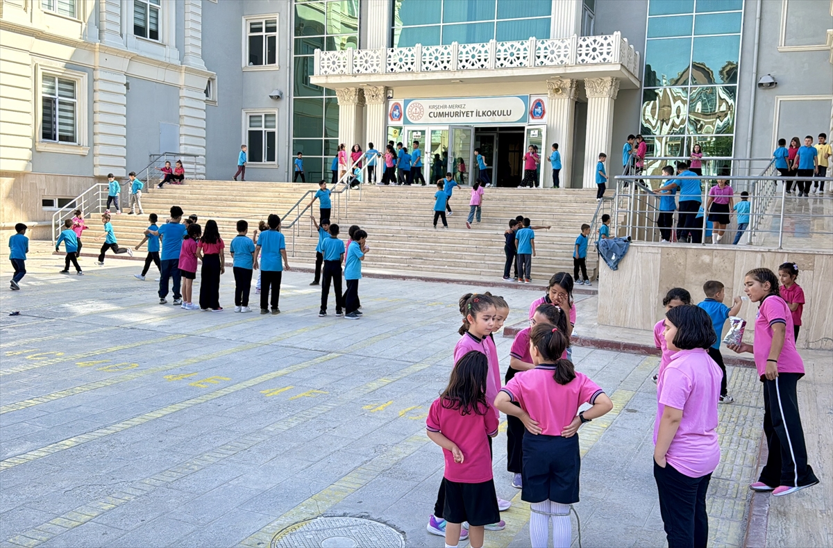 Kırşehir'deki tüm okullarda "zilsiz okul" uygulamasına geçildi