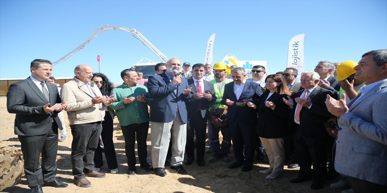 Edirne İpsala OSB’de 4 fabrikanın temeli atıldı, 1000 kişi istihdam edilecek, bölgeye çevre dostu sanayi geliyor