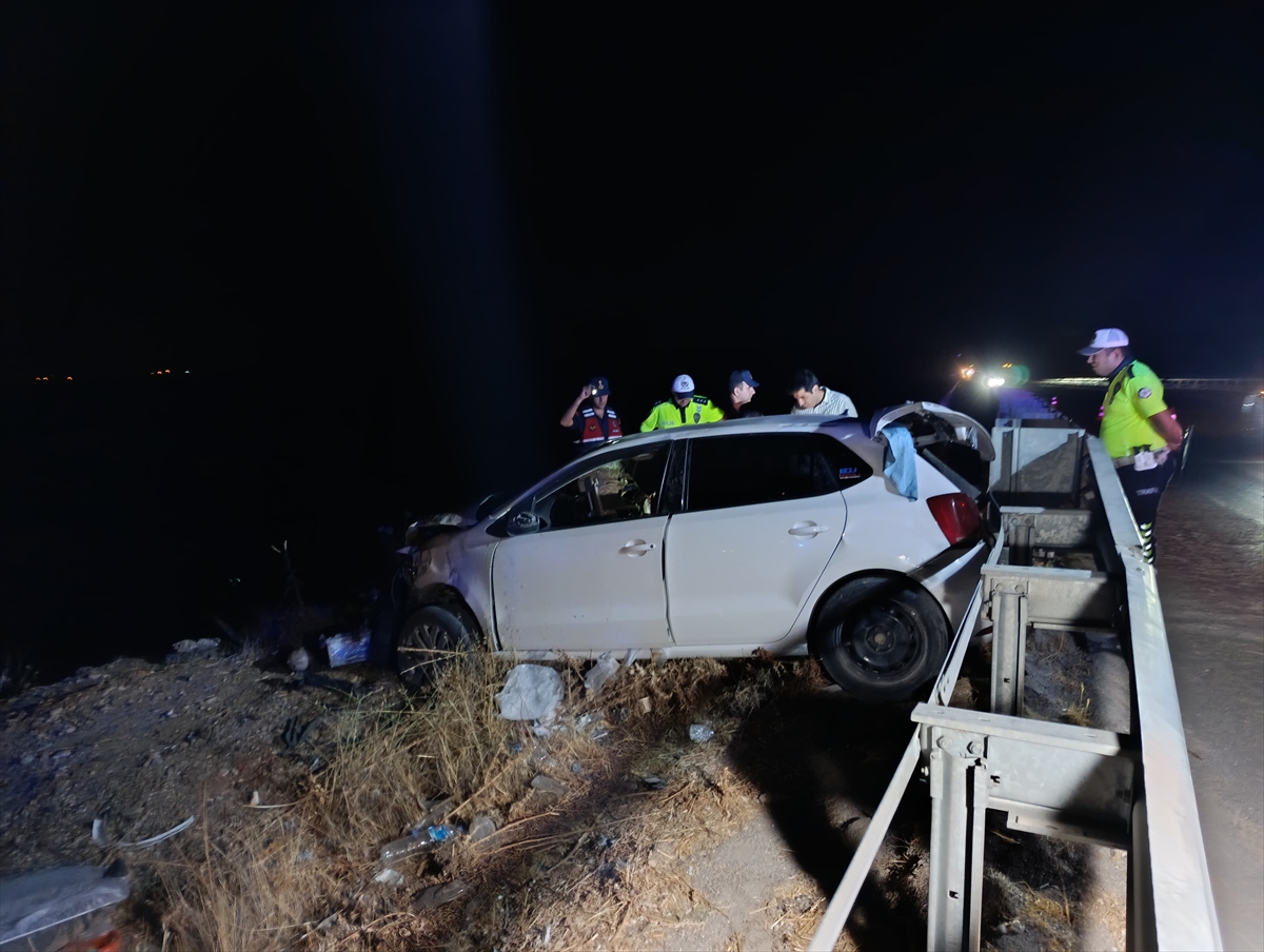 Adıyaman'da tanker ile çarpışan otomobildeki 1 kişi öldü
